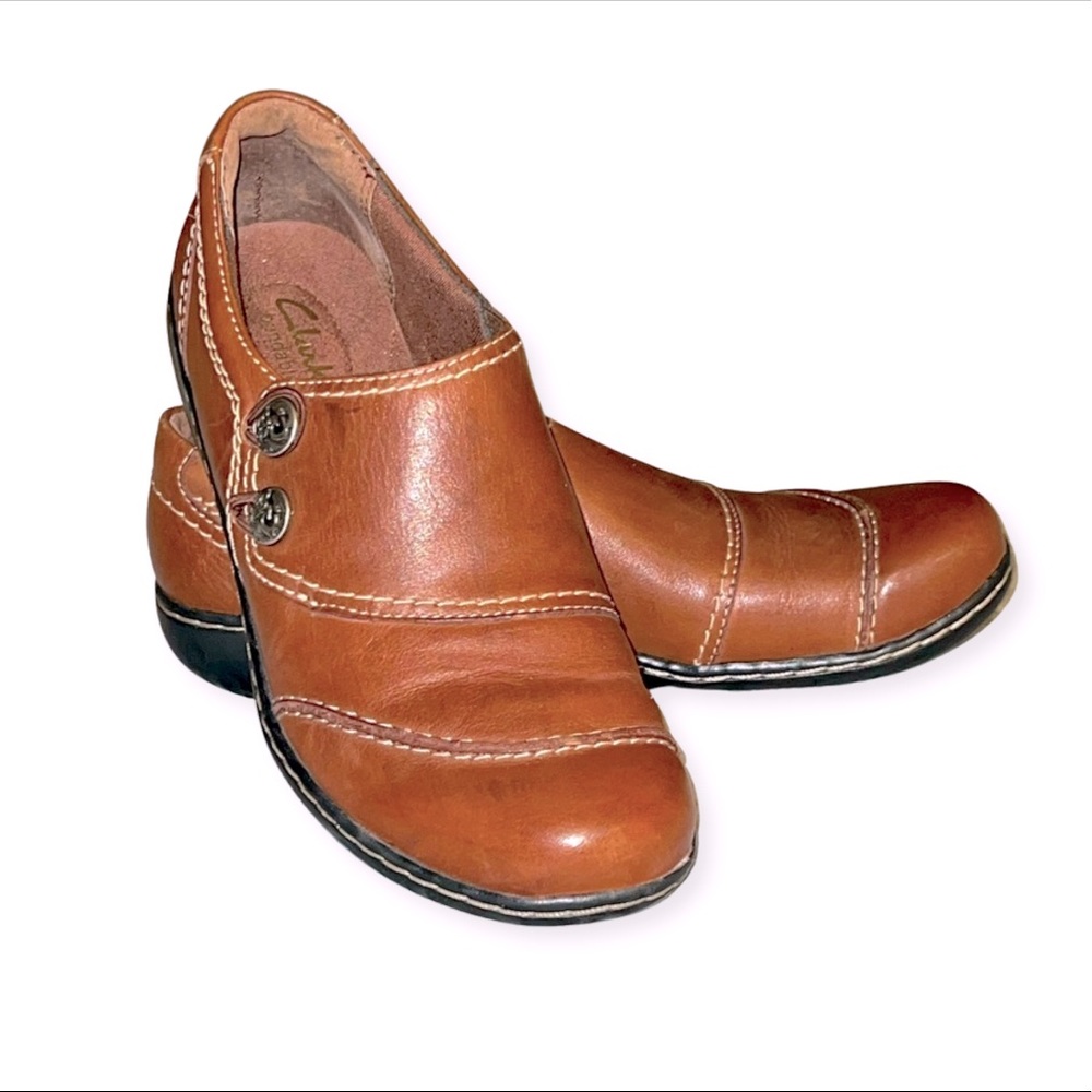 CLARKS CLOGS